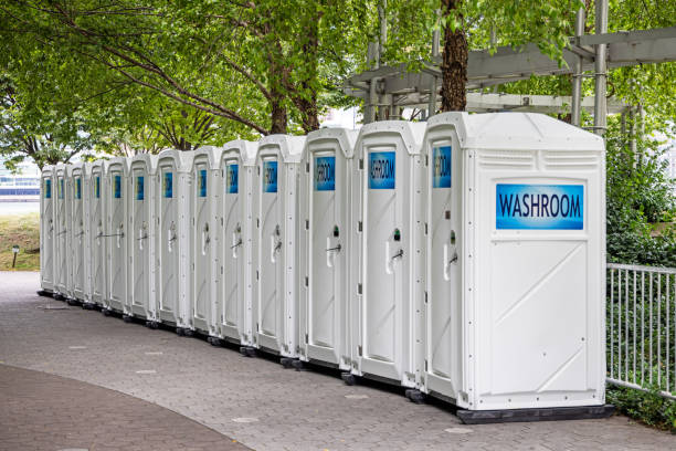Best Portable toilet rental cost  in Clermont, GA